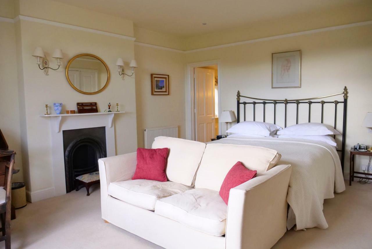 Larkbeare Grange Bed And Breakfast Whimple Exteriör bild